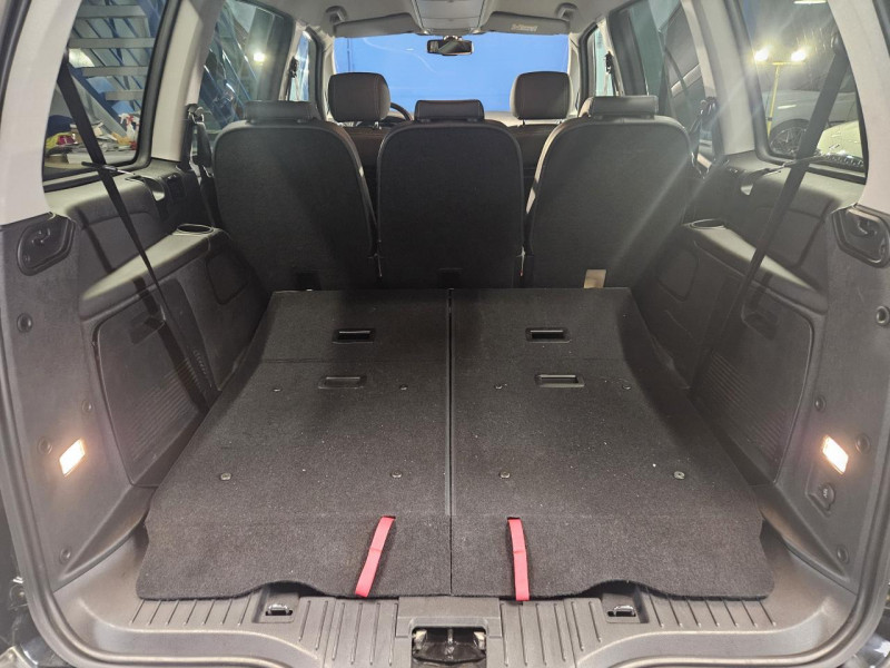 Photo 10 de l'offre de FORD GALAXY II  2.0 TDCI 163 Titanium Powershift BVA à 17990€ chez MKP Distribution