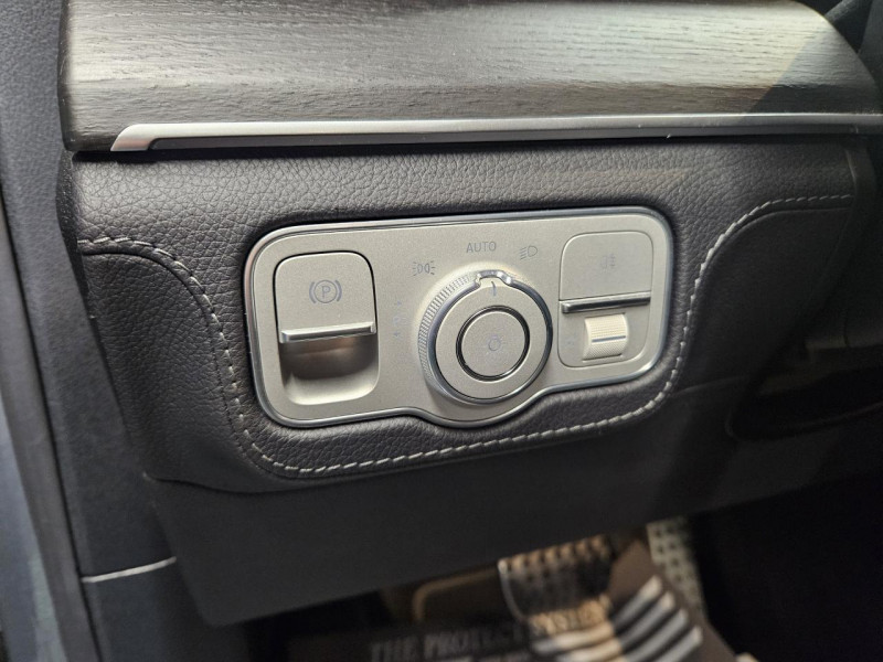 Photo 44 de l'offre de MERCEDES-BENZ GLE 2.0 350de 320  8G-Tronic 4Matic  AMG Line à 55990€ chez MKP Distribution