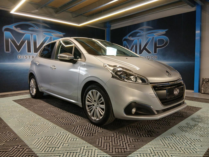 Photo 7 de l'offre de PEUGEOT 208  1.6 HDi 75 BVM5 Style à 9490€ chez MKP Distribution