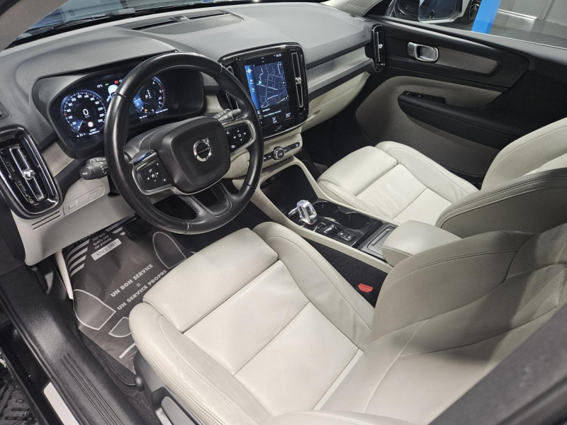 Photo 11 de l'offre de VOLVO XC40 2.0 D3 150 Geartronic 8 Momentum à 22490€ chez MKP Distribution