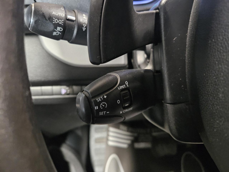 Photo 25 de l'offre de CITROEN SPACETOURER BUSINESS M 2.0 BlueHDi 177 EAT6 à 28990€ chez MKP Distribution