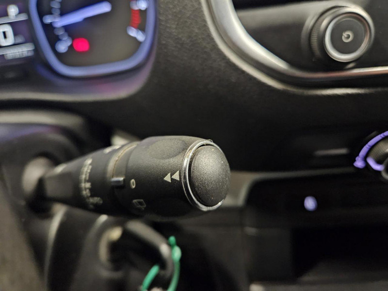 Photo 24 de l'offre de CITROEN SPACETOURER BUSINESS M 2.0 BlueHDi 177 EAT6 à 28990€ chez MKP Distribution