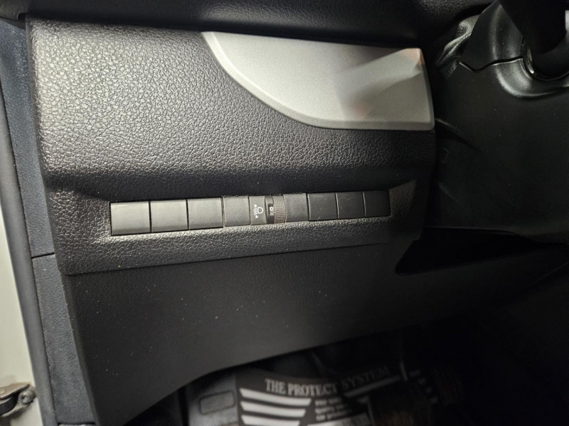 Photo 38 de l'offre de CITROEN SPACETOURER BUSINESS M 2.0 BlueHDi 177 EAT6 à 28990€ chez MKP Distribution