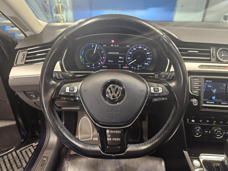Photo 18 de l'offre de VOLKSWAGEN Passat SW  1.4 TSi 218 GTE DSG7 à 18990€ chez MKP Distribution