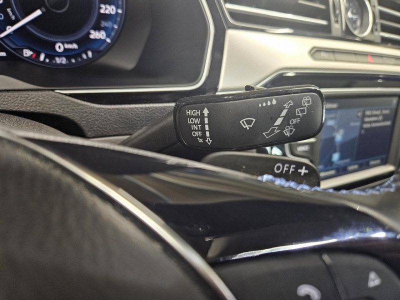 Photo 22 de l'offre de VOLKSWAGEN Passat SW  1.4 TSi 218 GTE DSG7 à 18990€ chez MKP Distribution