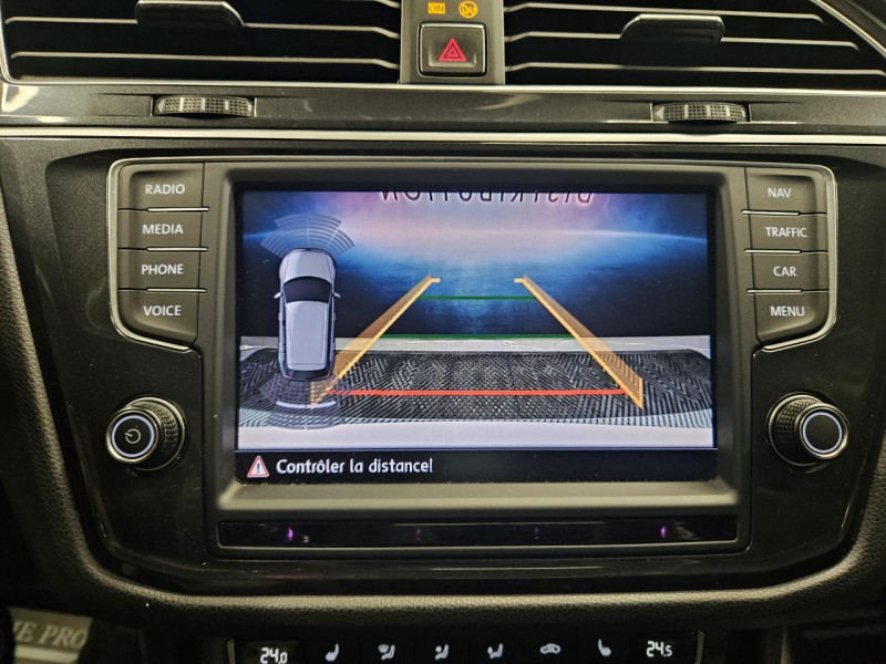 Photo 25 de l'offre de VOLKSWAGEN TIGUAN  2.0 TDI 190 4MOTION CARAT EXCLUSIVE + PACK R-LINE DSG7 à 28990€ chez MKP Distribution