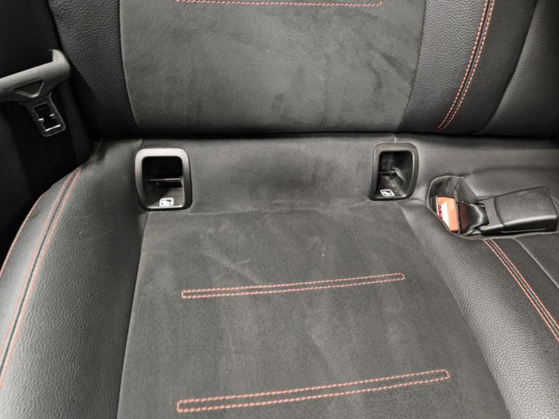 Photo 40 de l'offre de MERCEDES-BENZ GLA 1.3 200  163 8G-DCT  AMG Line à 29990€ chez MKP Distribution