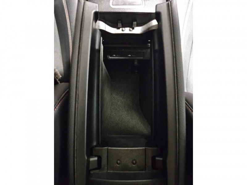 Photo 35 de l'offre de MERCEDES-BENZ GLA 1.3 200  163 8G-DCT  AMG Line à 29990€ chez MKP Distribution