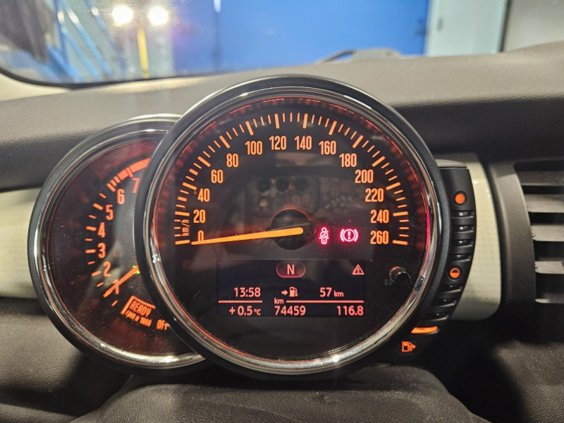 Photo 17 de l'offre de MINI MINI 1.5 136 Cooper Pack Chili BVM 5P à 12990€ chez MKP Distribution