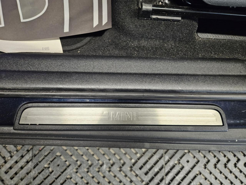 Photo 42 de l'offre de MINI COUNTRYMAN 1.5 136 COOPER NORTHWOOD BVA7 à 23490€ chez MKP Distribution
