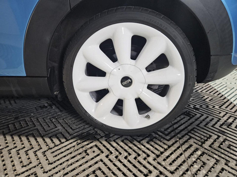 Photo 44 de l'offre de MINI MINI 1.5 136 Cooper Pack Chili BVM 5P à 12990€ chez MKP Distribution