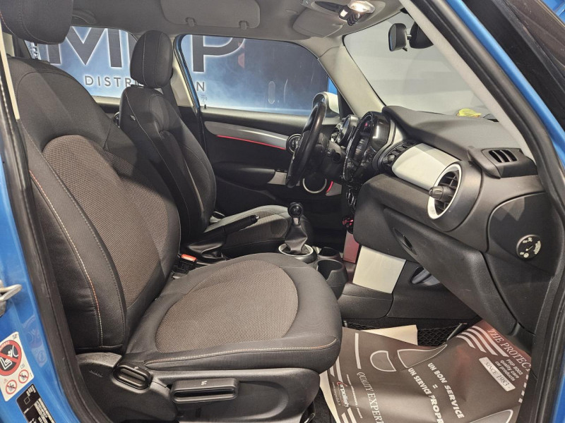 Photo 14 de l'offre de MINI MINI 1.5 136 Cooper Pack Chili BVM 5P à 12990€ chez MKP Distribution
