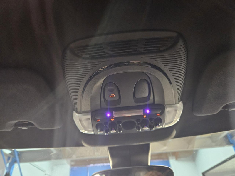 Photo 30 de l'offre de MINI COUNTRYMAN 1.5 136 COOPER NORTHWOOD BVA7 à 23490€ chez MKP Distribution