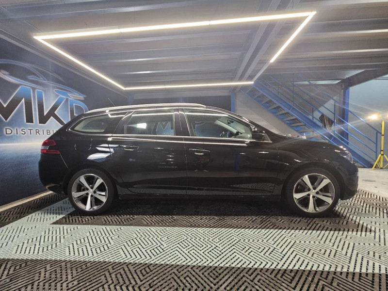 Photo 5 de l'offre de PEUGEOT 308 SW 1.5 HDi 130 Allure BVM  à 12490€ chez MKP Distribution