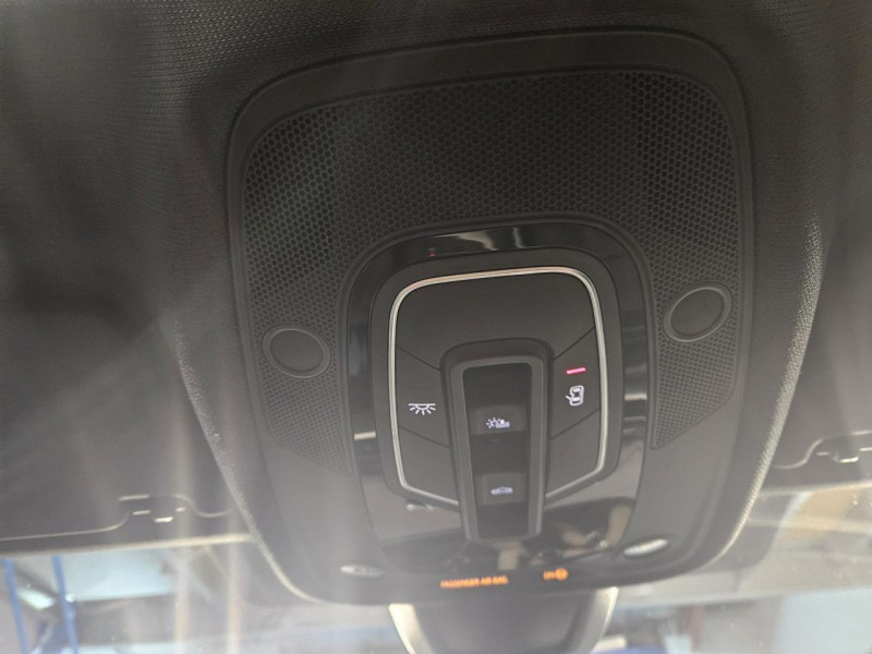 Photo 34 de l'offre de AUDI A5 2.0  TFSI 190 S tronic 7 DESIGN à 23990€ chez MKP Distribution