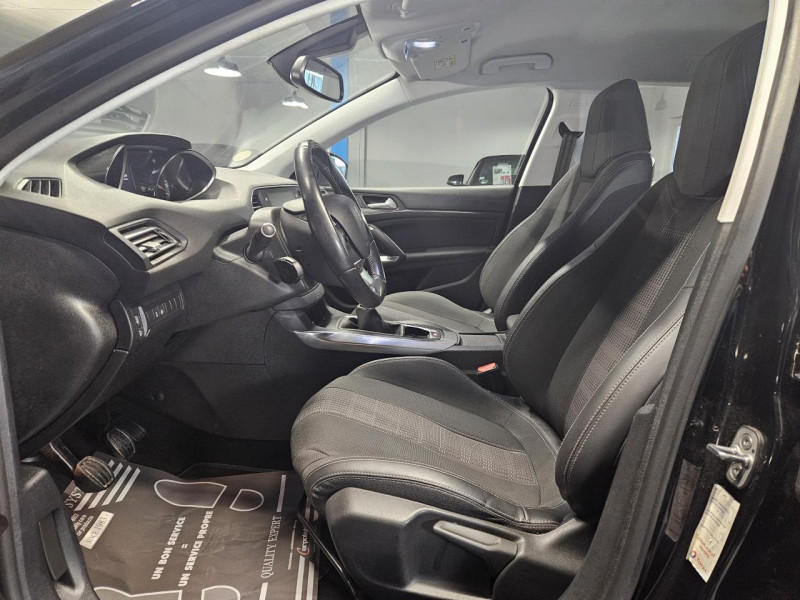Photo 13 de l'offre de PEUGEOT 308 SW 1.5 HDi 130 Allure BVM  à 12490€ chez MKP Distribution
