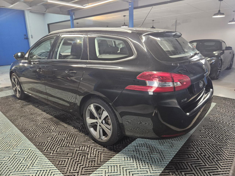 Photo 3 de l'offre de PEUGEOT 308 SW 1.5 HDi 130 Allure BVM  à 12490€ chez MKP Distribution