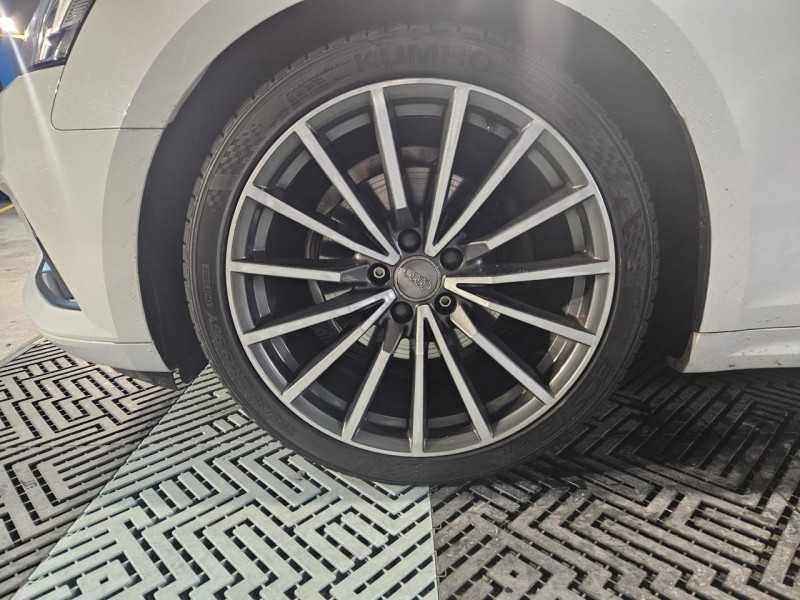 Photo 44 de l'offre de AUDI A5 2.0  TFSI 190 S tronic 7 DESIGN à 23990€ chez MKP Distribution
