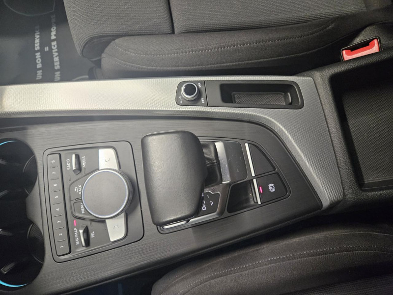 Photo 30 de l'offre de AUDI A5 2.0  TFSI 190 S tronic 7 DESIGN à 23990€ chez MKP Distribution