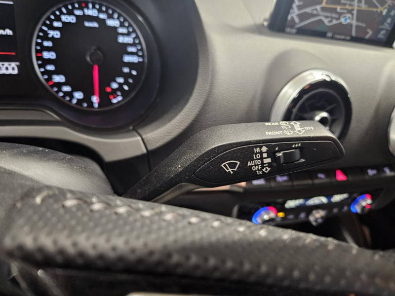 Photo 24 de l'offre de AUDI A3 SPORTBACK 2.0 35 TDI 150  S-LINE DSG à 21490€ chez MKP Distribution