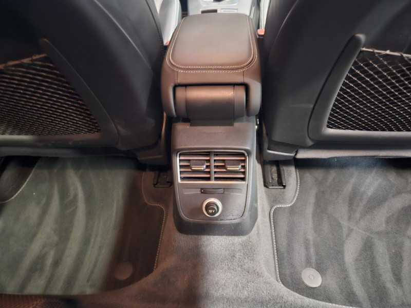 Photo 39 de l'offre de AUDI A3 SPORTBACK 2.0 35 TDI 150  S-LINE DSG à 21490€ chez MKP Distribution