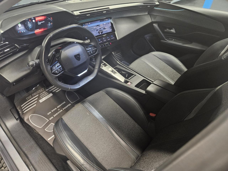 Photo 12 de l'offre de PEUGEOT 308 SW  1.5 BlueHDi 130 EAT8 Allure à 16490€ chez MKP Distribution