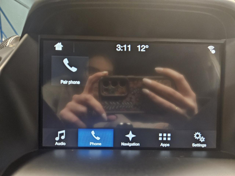 Photo 27 de l'offre de FORD KUGA 1.5 ECOBOOST 150 Titanium BVM à 13990€ chez MKP Distribution