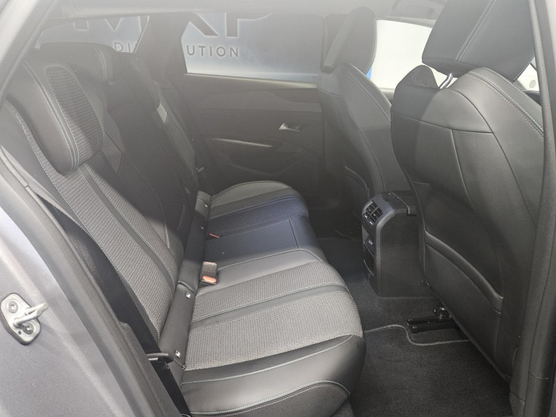 Photo 16 de l'offre de PEUGEOT 308 SW  1.5 BlueHDi 130 EAT8 Allure à 16490€ chez MKP Distribution