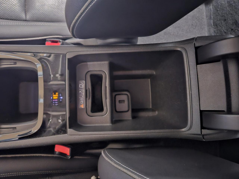 Photo 31 de l'offre de OPEL INSIGNIA Sports Tourer 1.5 Turbo 165 BVA6 Elite à 15990€ chez MKP Distribution