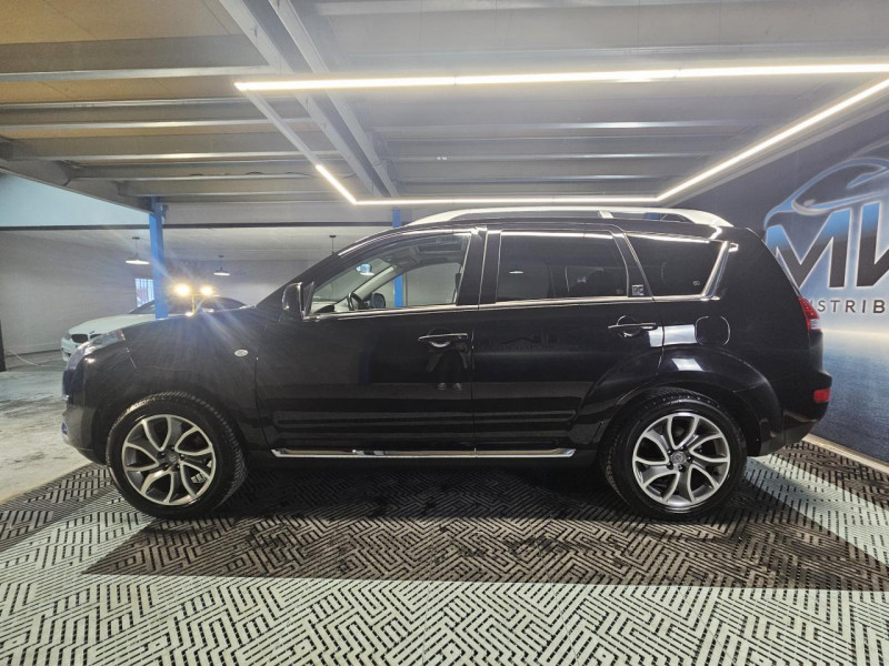 Photo 2 de l'offre de CITROEN C CROSSER 2.2 HDi 156 4WD Exclusive BVM 7 Places à 15490€ chez MKP Distribution