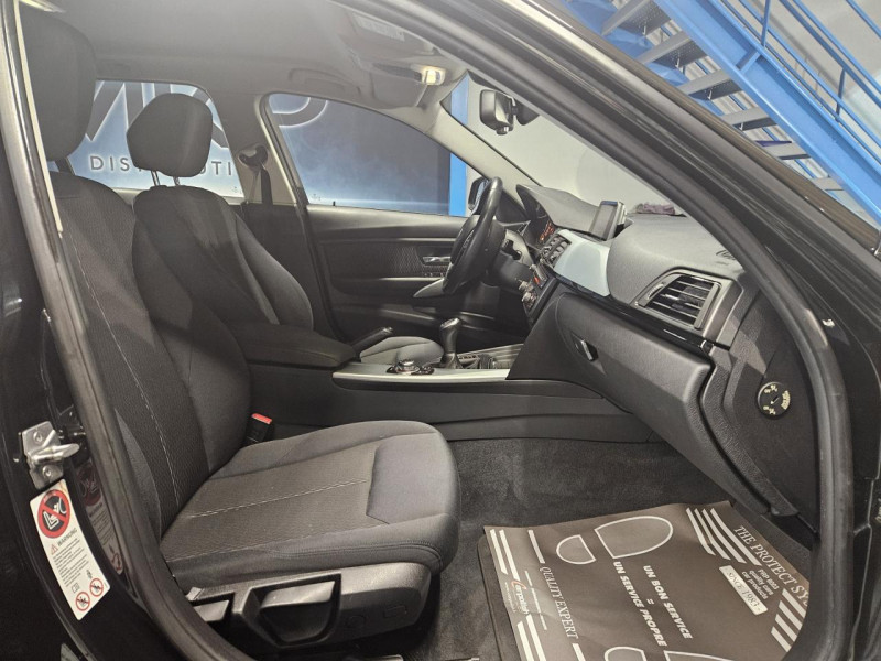 Photo 16 de l'offre de BMW SERIE 3 320d 184 F30 Lounge BVM à 15990€ chez MKP Distribution