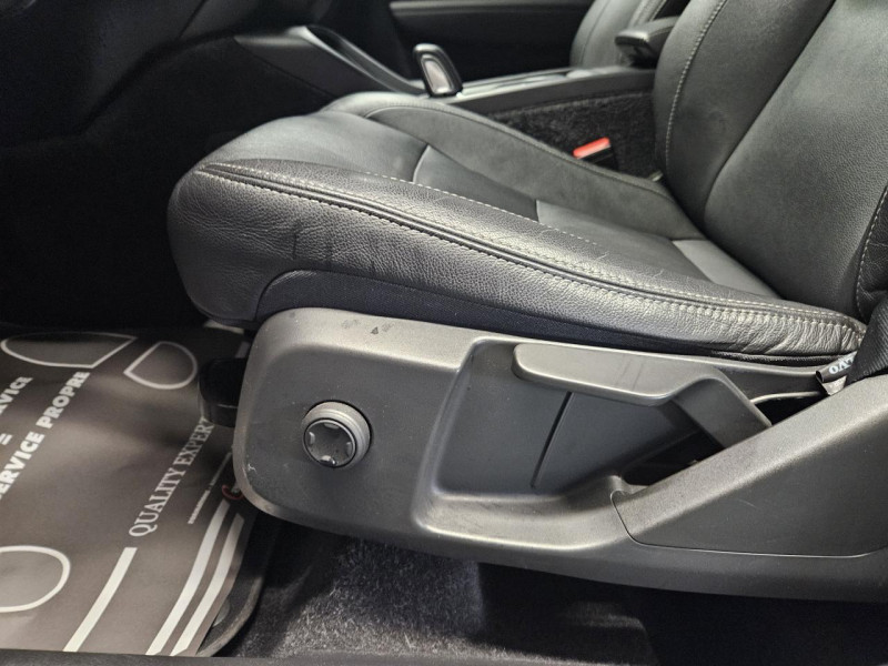 Photo 39 de l'offre de VOLVO XC40 2.0 D3 150 MOMENTUM BVA à 24490€ chez MKP Distribution