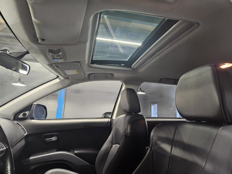 Photo 47 de l'offre de CITROEN C CROSSER 2.2 HDi 156 4WD Exclusive BVM 7 Places à 15490€ chez MKP Distribution