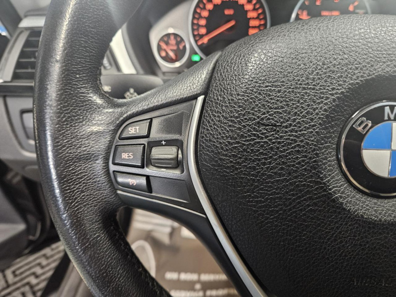 Photo 21 de l'offre de BMW SERIE 3 320d 184 F30 Lounge BVM à 15990€ chez MKP Distribution