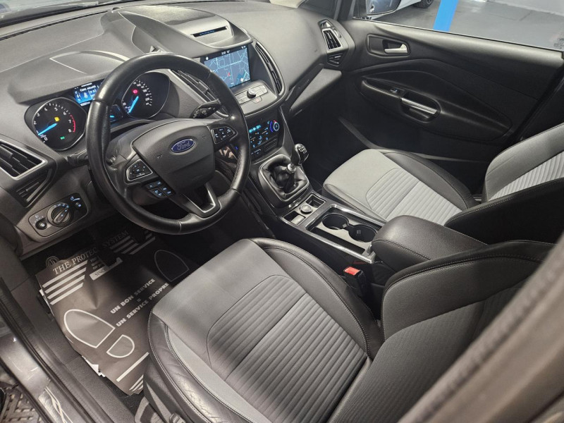 Photo 12 de l'offre de FORD KUGA 1.5 ECOBOOST 150 Titanium BVM à 13990€ chez MKP Distribution