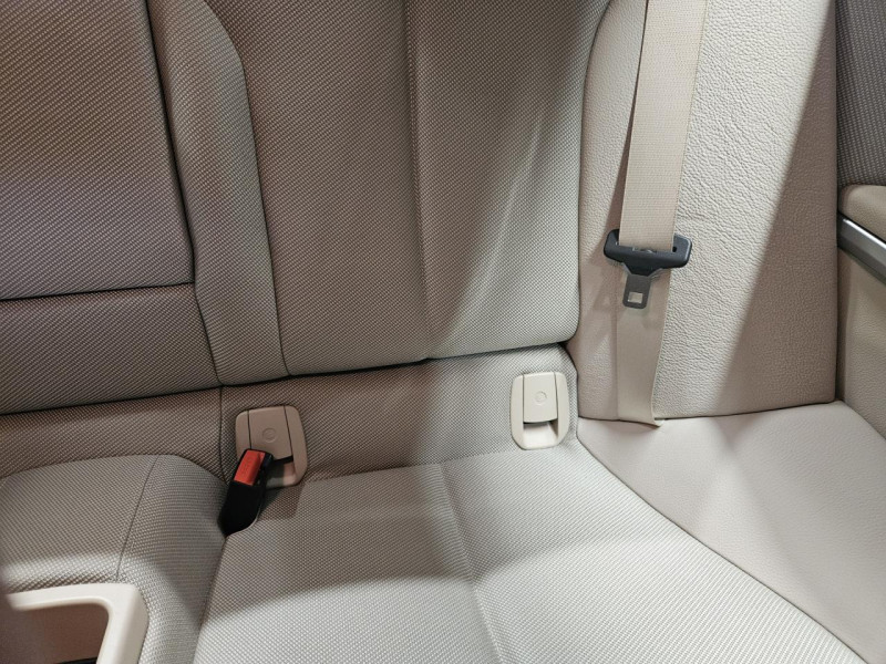 Photo 38 de l'offre de BMW SERIE 4 COUPE 2.0 420iA 184 F32 Modern BVA à 18990€ chez MKP Distribution