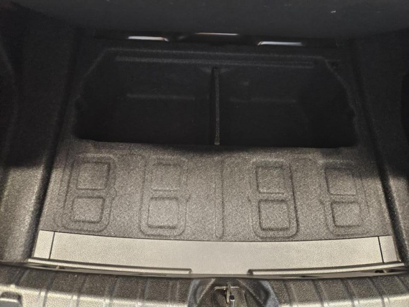 Photo 10 de l'offre de BMW SERIE 4 COUPE 2.0 420iA 184 F32 Modern BVA à 18990€ chez MKP Distribution