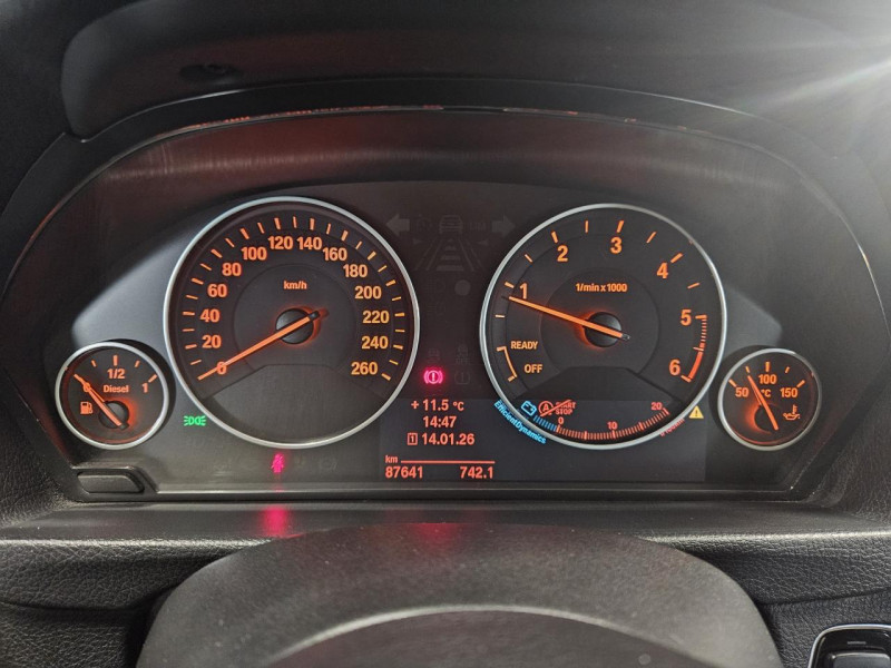 Photo 19 de l'offre de BMW SERIE 3 320d 184 F30 Lounge BVM à 15990€ chez MKP Distribution