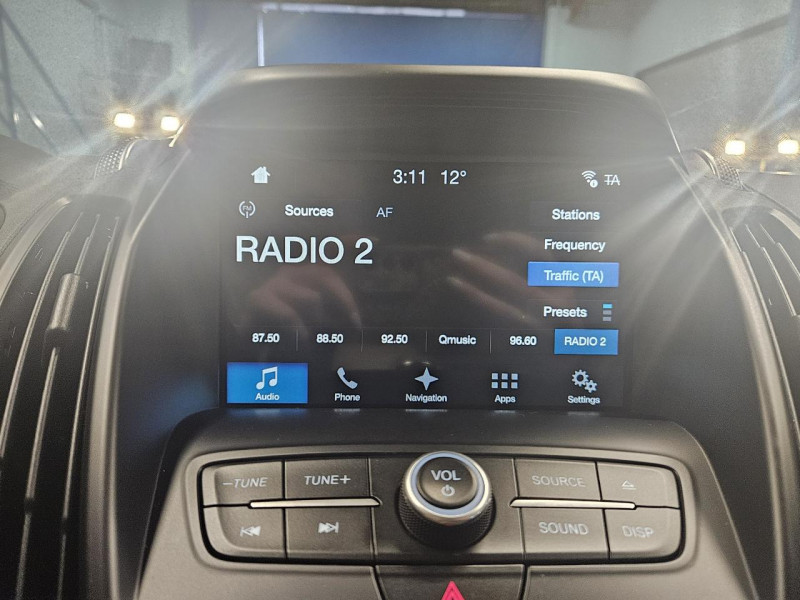 Photo 25 de l'offre de FORD KUGA 1.5 ECOBOOST 150 Titanium BVM à 13990€ chez MKP Distribution