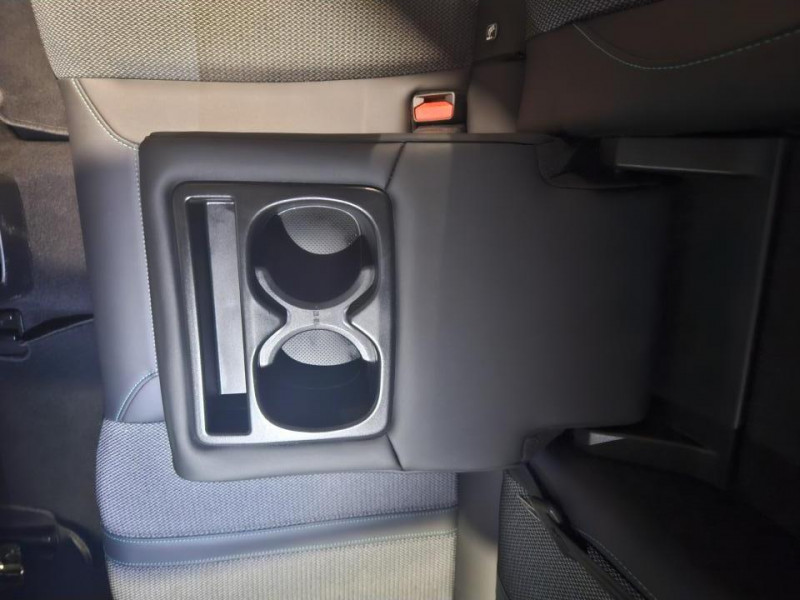 Photo 38 de l'offre de PEUGEOT 308 SW  1.5 BlueHDi 130 EAT8 Allure à 16490€ chez MKP Distribution