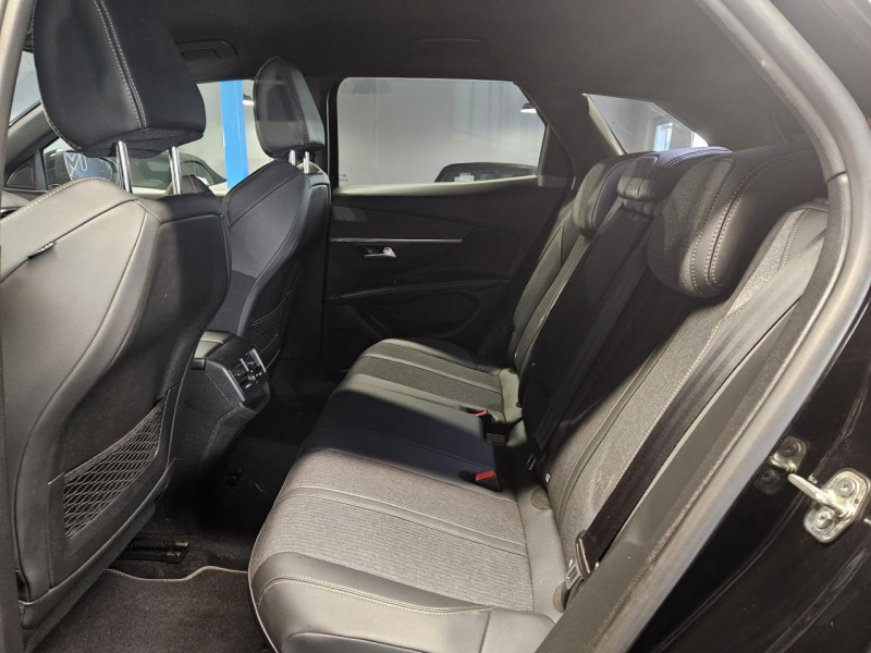 Photo 15 de l'offre de PEUGEOT 3008 1.5 HDi 130 EAT8 GT-LINE à 20490€ chez MKP Distribution