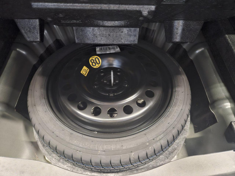 Photo 10 de l'offre de OPEL INSIGNIA Sports Tourer 1.5 Turbo 165 BVA6 Elite à 15990€ chez MKP Distribution