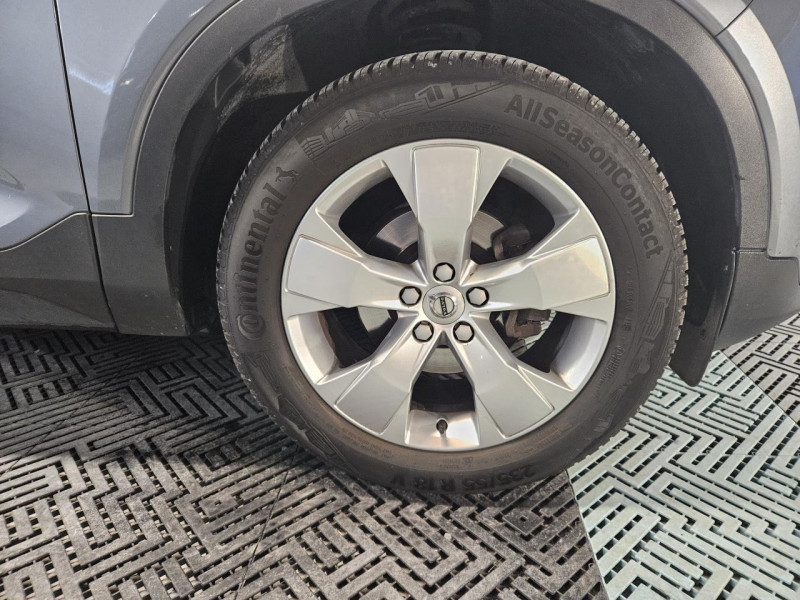 Photo 49 de l'offre de VOLVO XC40 2.0 D3 150 MOMENTUM BVA à 24490€ chez MKP Distribution