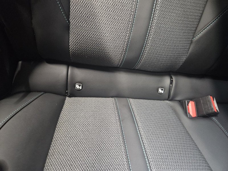 Photo 31 de l'offre de PEUGEOT 308 SW  1.5 BlueHDi 130 EAT8 Allure à 16490€ chez MKP Distribution