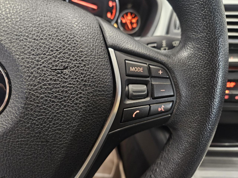 Photo 22 de l'offre de BMW SERIE 3 320d 184 F30 Lounge BVM à 15990€ chez MKP Distribution