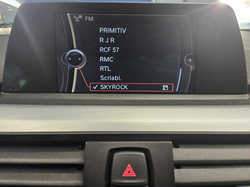 Photo 28 de l'offre de BMW SERIE 3 320d 184 F30 Lounge BVM à 15990€ chez MKP Distribution