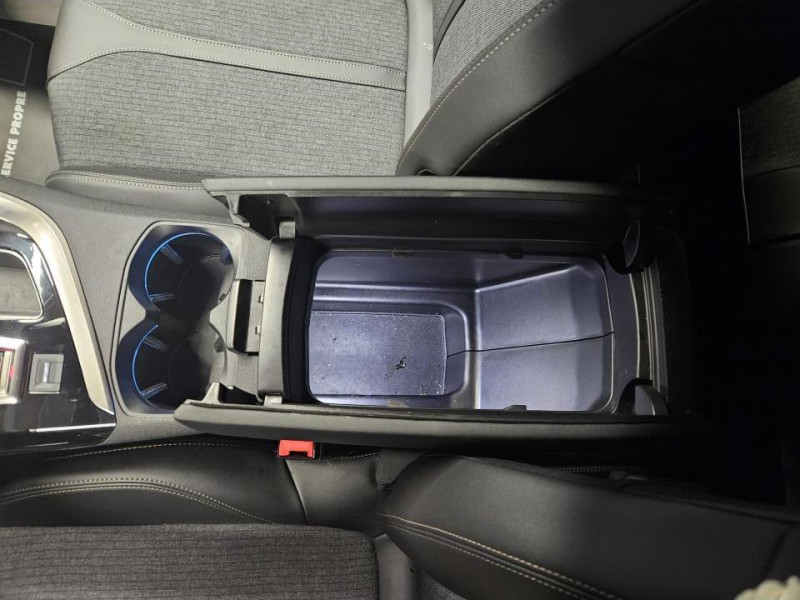 Photo 36 de l'offre de PEUGEOT 3008 1.5 HDi 130 EAT8 GT-LINE à 20490€ chez MKP Distribution