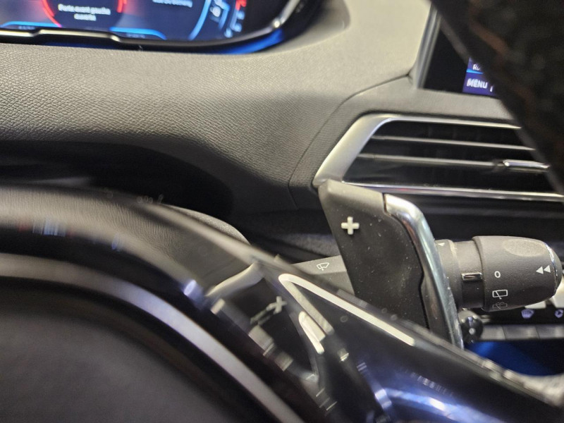 Photo 23 de l'offre de PEUGEOT 3008 1.5 HDi 130 EAT8 GT-LINE à 20490€ chez MKP Distribution