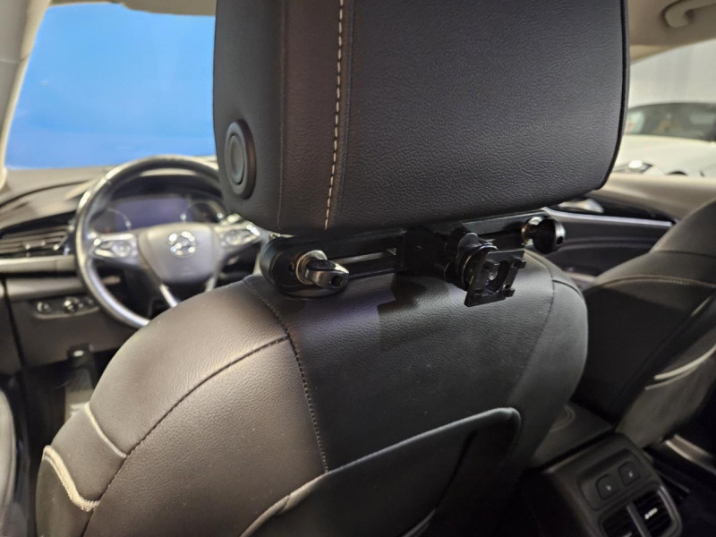 Photo 34 de l'offre de OPEL INSIGNIA Sports Tourer 1.5 Turbo 165 BVA6 Elite à 15990€ chez MKP Distribution