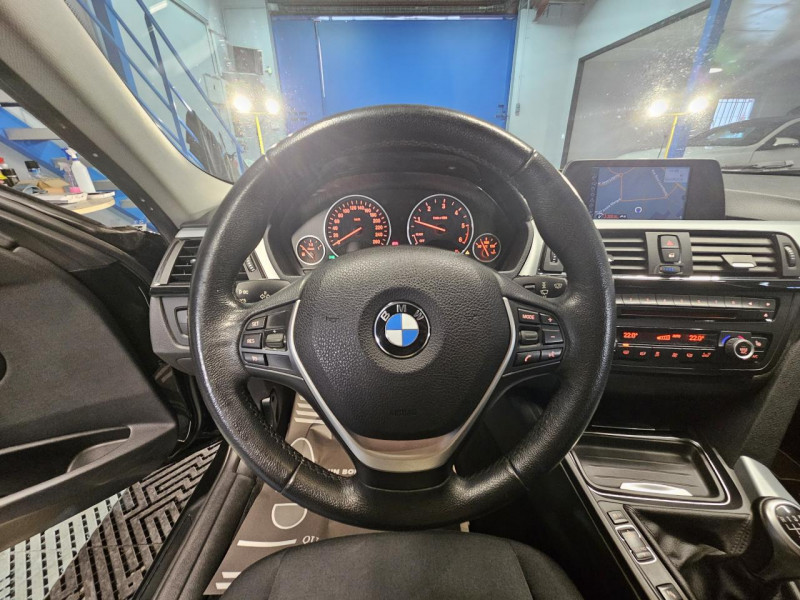 Photo 20 de l'offre de BMW SERIE 3 320d 184 F30 Lounge BVM à 15990€ chez MKP Distribution